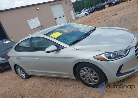 2017 Hyundai Elantra Se z USA, uszkodzony, nr VIN 5NPD74LF2HH141249